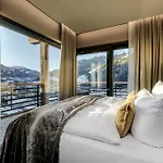 Hotel Grand Tirolia *