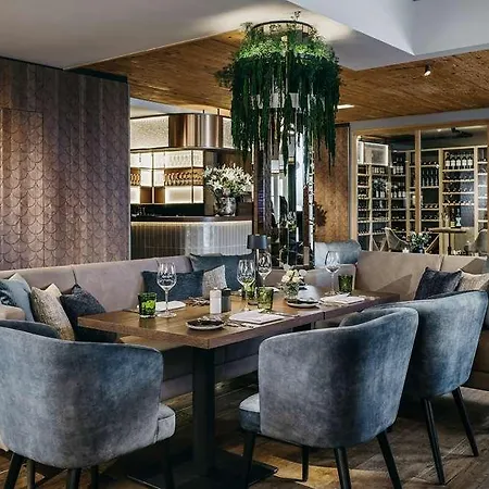 Hotel Grand Tirolia Kitzbühel