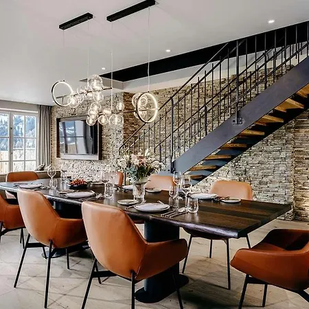 Grand Tirolia Hotel *