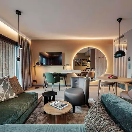 Hotel Grand Tirolia Kitzbühel