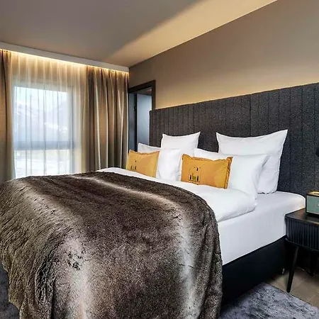 Hotel Grand Tirolia