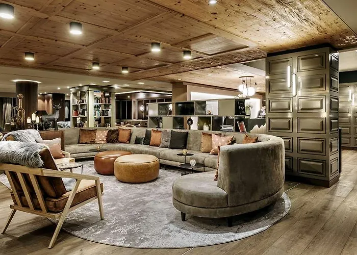 Hotel Grand Tirolia *