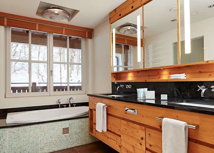 Hotel Grand Tirolia *