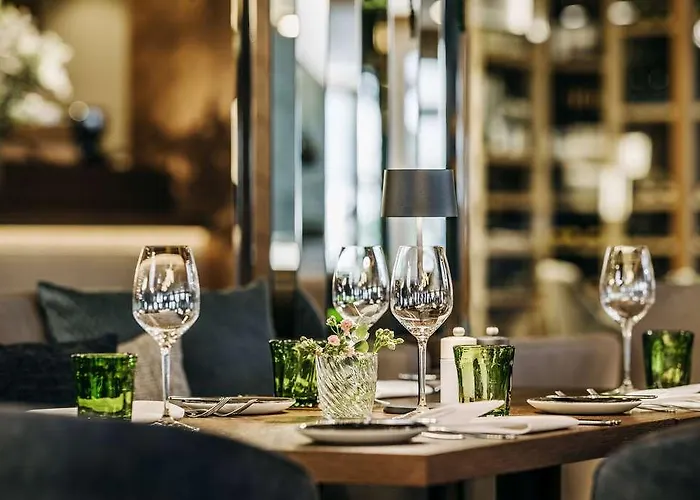 Hotel Grand Tirolia *