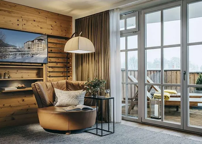 Hotel Grand Tirolia *