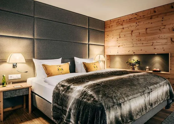 Hotel Grand Tirolia Kitzbühel