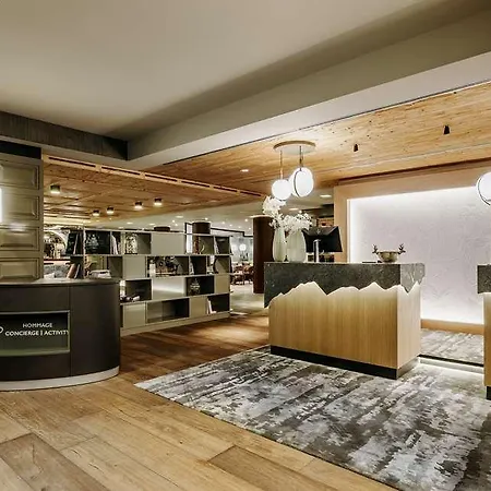 酒店 Grand Tirolia